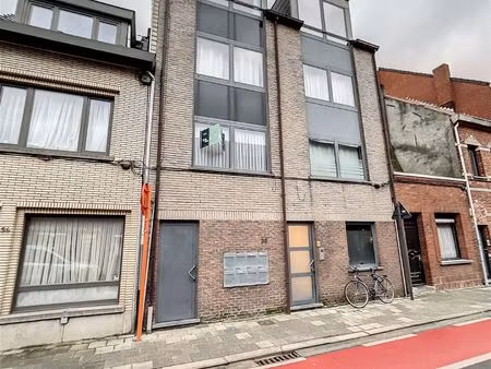 goed gelegen startersappartement met 1 slaapkamer