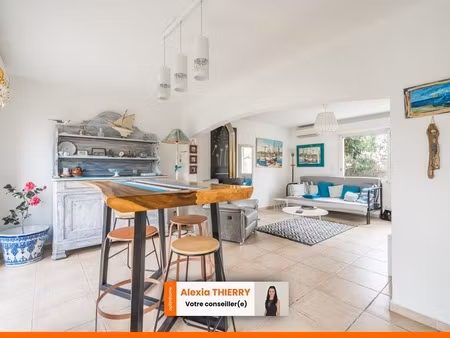 agde. maison 5 pièces 110 m²