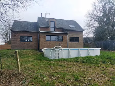 vente maison 6 pièces 106 m² à averton (53700)  218 400 €