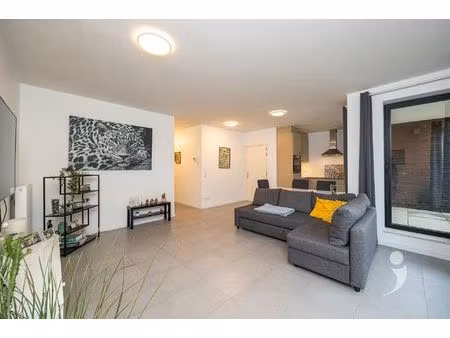 appartement met 2 slaapkamers aan station