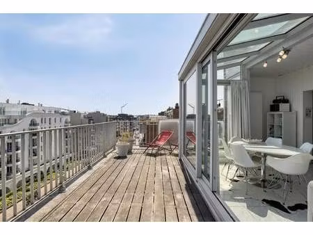 appartement met 3 slaapkamers en ruim terras in koksijde-bad