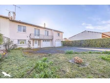 vente maison 6 pièces 146 m² aiffres (79230)