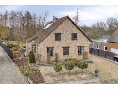 te koop: prachtige villa op een perceel van 36a48ca te koersel!