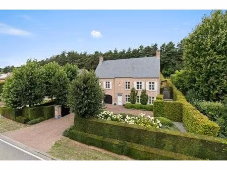 luxueuze villa op perceel van 2000m² te koop in herentals