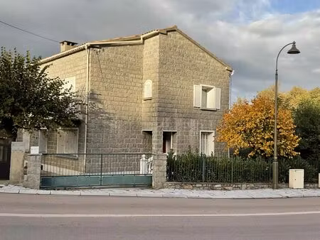 vente maison 8 pièces 229 m2 à petreto-bicchisano