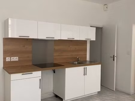 location appartement 2 pièces 34m² angouleme 16000