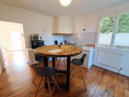 location maison 3 pièces 74m²