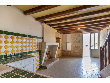 charentaise 149 m2  jardin  dépendance  préau