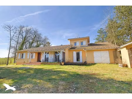 vente maison 4 pièces 128 m² à saint-michel-de-villadeix (24380)  189 792 €