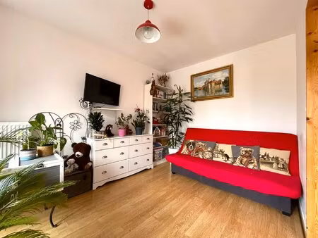 t2 évolutif en t3 61 37 m² balcon cave