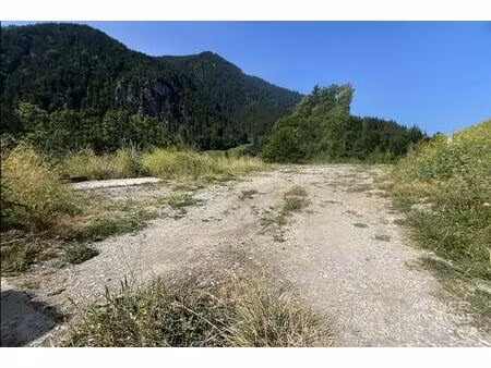 terrain constructible de 516m² secteur résidentiel calme ?
