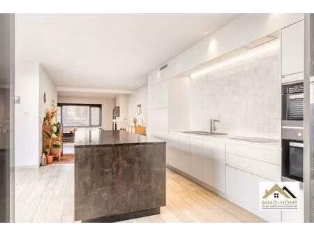 gelijkvloers appartement te koop in oostakker