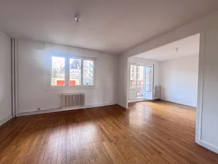 location appartement 4 pièces 85m²