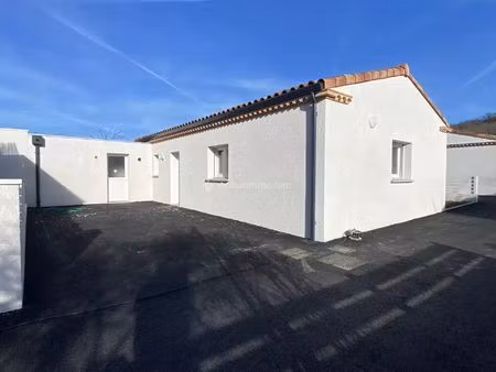 location maison 3 pièces 65 m2 à arthès