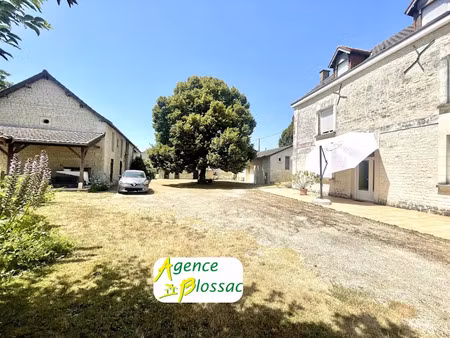 vente maison 5 pièces 180 m² à saint-genest-d'ambière (86140)  271 165 €