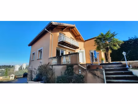 vente maison 6 pièces 121 m² à saint-etienne (42000)  280 000 €