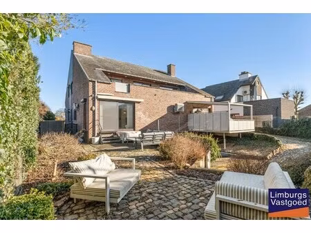 appartement te koop in lanaken met 2 slaapkamers