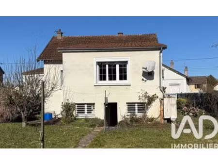 maison traditionnelle à saint-clément (89100)