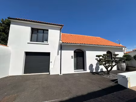vente maison 4 pièces  124.00m²  saint