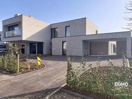 exclusief wonen met ruimte  rust en klasse in tuilt (hasselt)