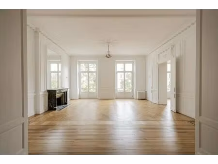 bureaux a louer - paris 75016 - victor hugo