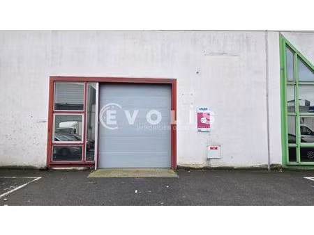 parc d'activite securise et proche rer c