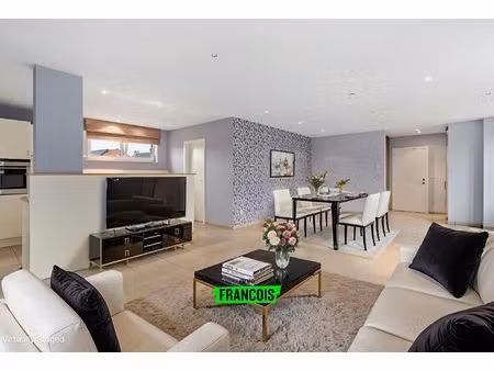 appartement te koop in lembeke met 4 slaapkamers