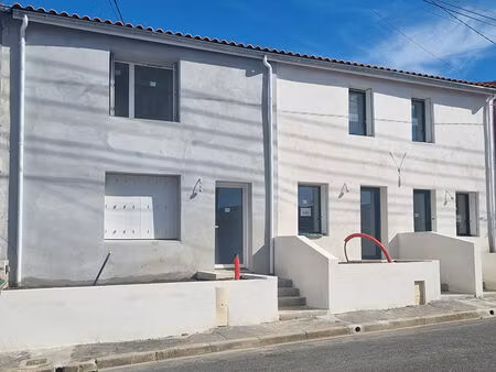 vente maison 4 pièces  70.00m²  saint