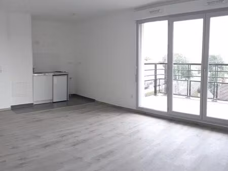 location appartement 1 pièce 31m² dammartin en goele 77230