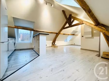 location appartement 1 pièce 23m² chateaufort 78117