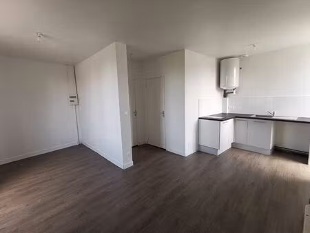 location appartement 1 pièce 24m²