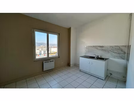 location appartement 2 pièces 45m²