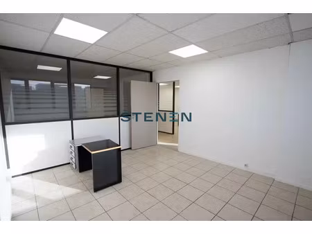 location-bureaux-aix-en-provence-170m²