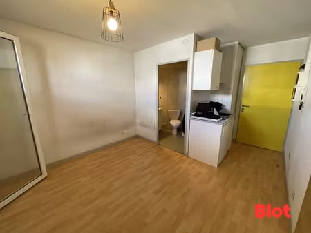 a vendre en exclusivité chez blot immobilier - rennes - longschamps - studio - parking