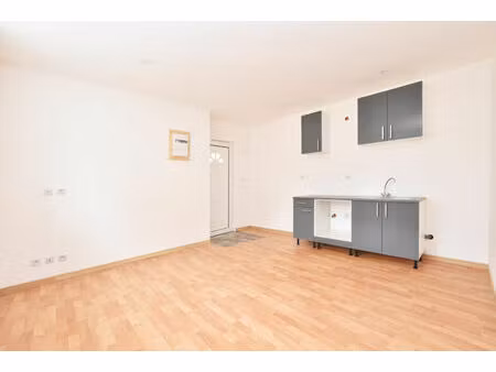 location appartement 2 pièces  28.33m²  bréau