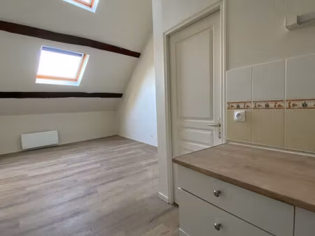 location appartement 1 pièce  22.00m²  fay