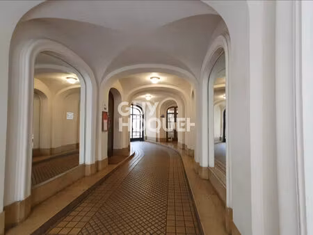 appartement studio à vendre - rue de la pompe  paris