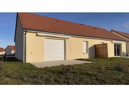 location maison 53m² contres 41700