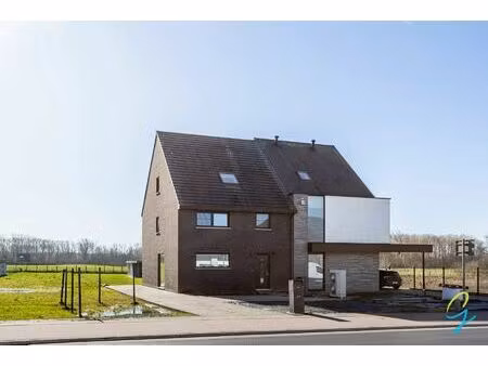 huis te koop in lede met 4 slaapkamers