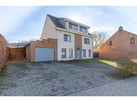 huis te koop in lichtaart met 6 slaapkamers