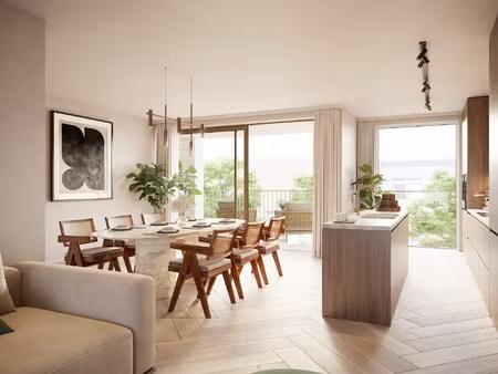 appartement te koop in knokke-heist met 2 slaapkamers