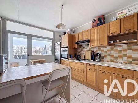 vente appartement 4 pièces à saint-priest (69800) : à vendre 4 pièces / 72m² saint-priest