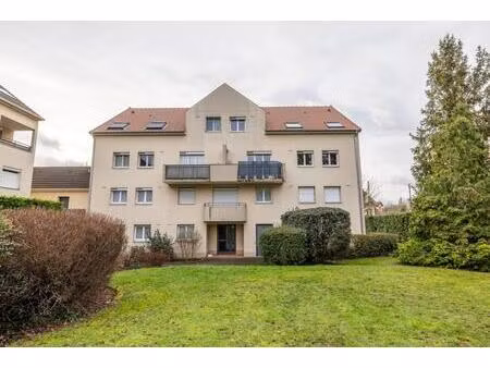 bel appartement lumineux à chilly-mazarin