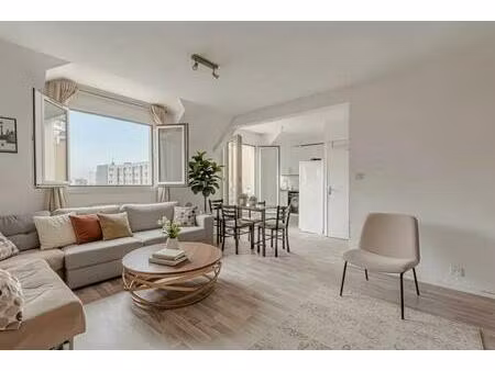 appartement duplex de 4 pièces et de 74 m2 avec balcon en vente à dammarie-les-lys - idéal