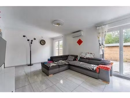 appartement de 3 pièces de 80 m² située à mérignac