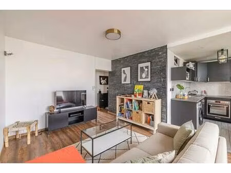 montrouge — 3 pièces traversant de 51 m² lumineux