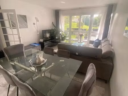 appartement 2 pièces de 55 m² à plaisir