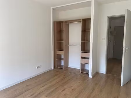 location appartement 2 pièces 41m² nantes 44300