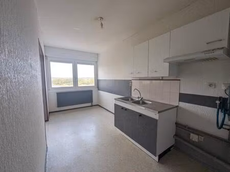 location appartement 4 pièces 79 m² à creutzwald (57150)