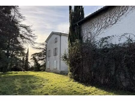 vente maison 10 pièces 432 m² charbonnières-les-bains (69260)